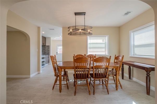 Chandelier, Dining room, Interior, Pendant Lights, Recessed Lighting