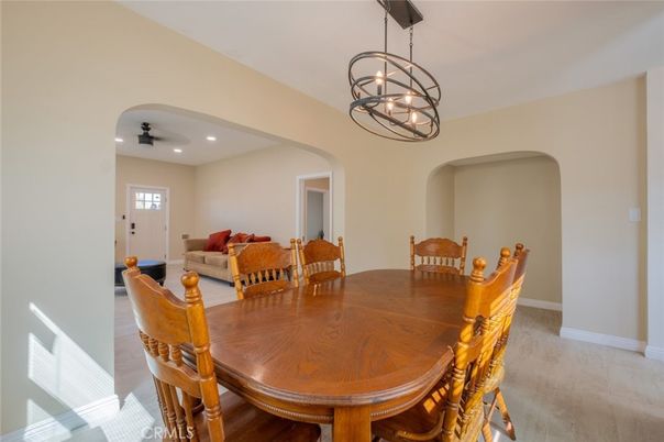 Dining room, Interior, Living room, Pendant Lights, Recessed Lighting