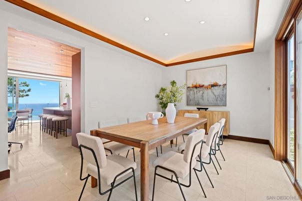 Dining room, Interior, Recessed Lighting, Water