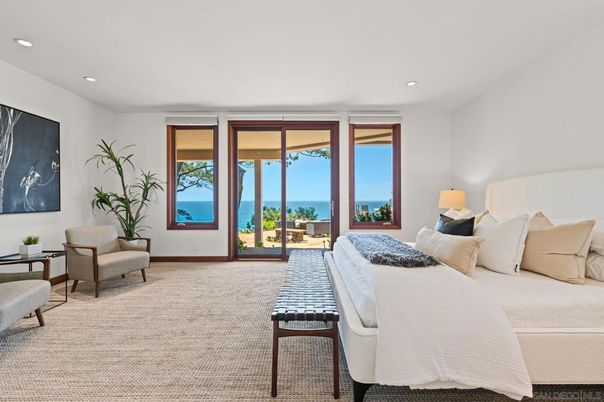 Bedroom, Interior, Recessed Lighting, Water