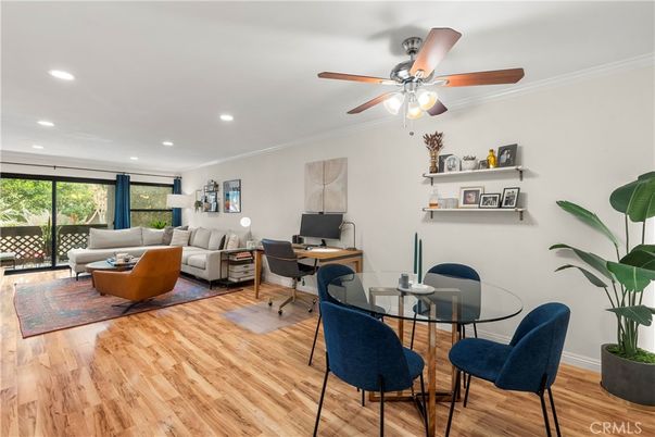 Home Office, Interior, Living room, Recessed Lighting, Wood Texture Flooring
