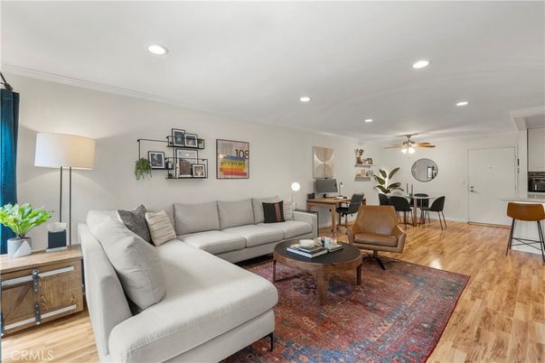 Dining room, Interior, Living room, Recessed Lighting, Wood Texture Flooring