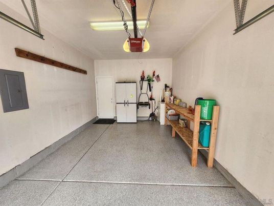 Garage, Interior