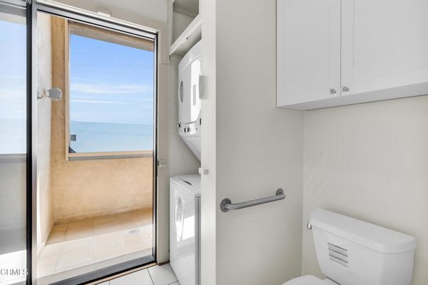 Bathroom, Interior, Washer, Water