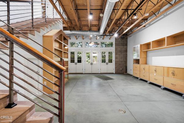 Garage, Interior