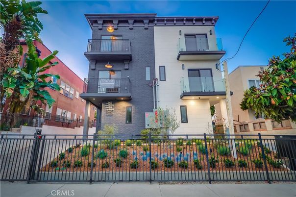 Exterior, Facade, Brick Facade, Modern