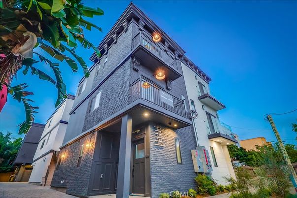 Exterior, Facade, Brick Facade, Modern