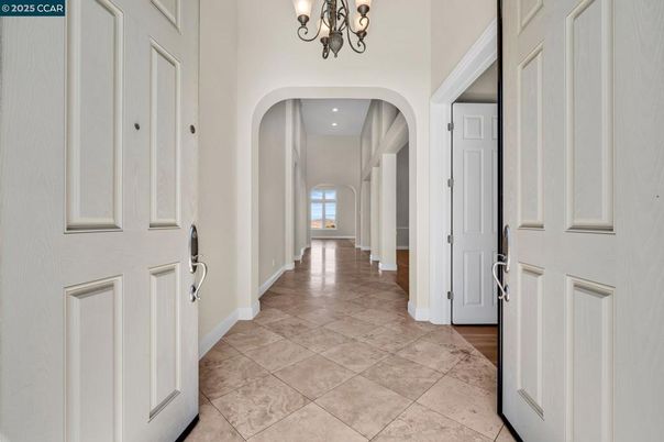 Chandelier, Interior, Recessed Lighting