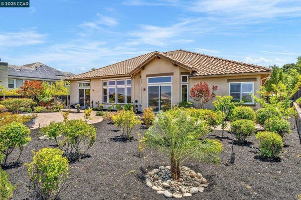 Backyard, Exterior, Facade, Solar Panels, Mediterranean