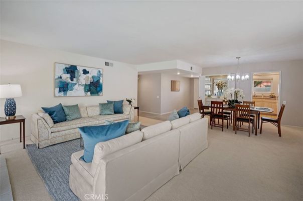 Chandelier, Dining room, Interior, Living room, Recessed Lighting