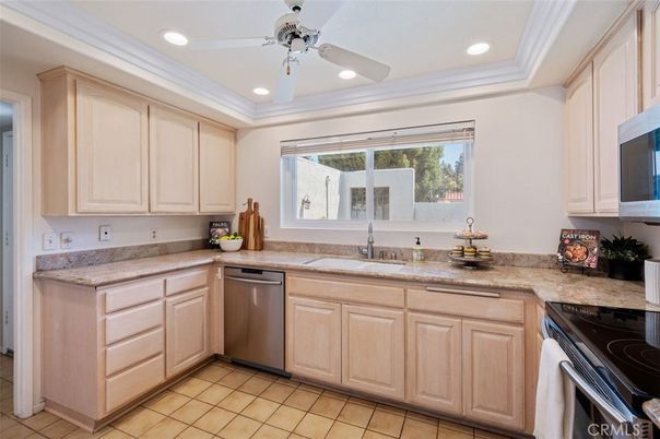 Interior, Kitchen, Recessed Lighting