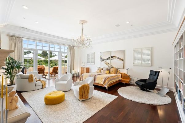 Bedroom, Chandelier, Interior, Living room, Recessed Lighting, Wood Texture Flooring