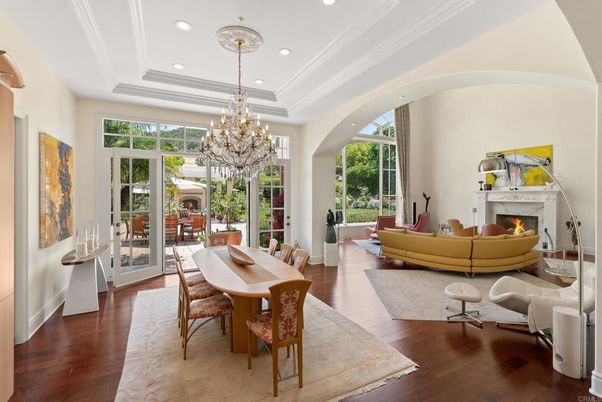 Chandelier, Dining room, Fireplace, Interior, Living room, Recessed Lighting, Wood Texture Flooring