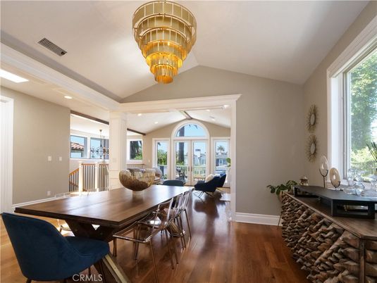 Chandelier, Dining room, Interior, Recessed Lighting, Wood Texture Flooring