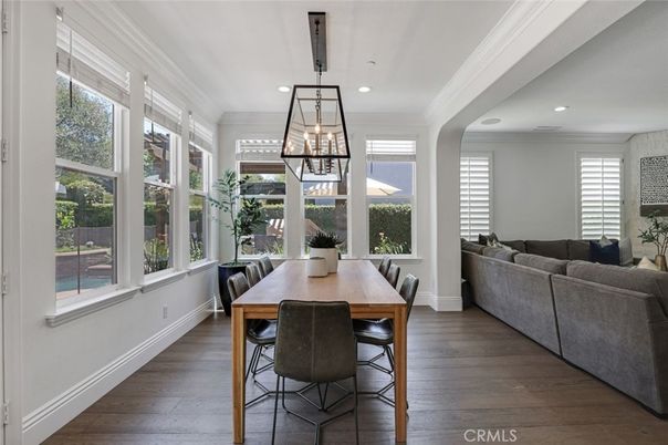 Dining room, Interior, Living room, Pendant Lights, Recessed Lighting, Wood Texture Flooring