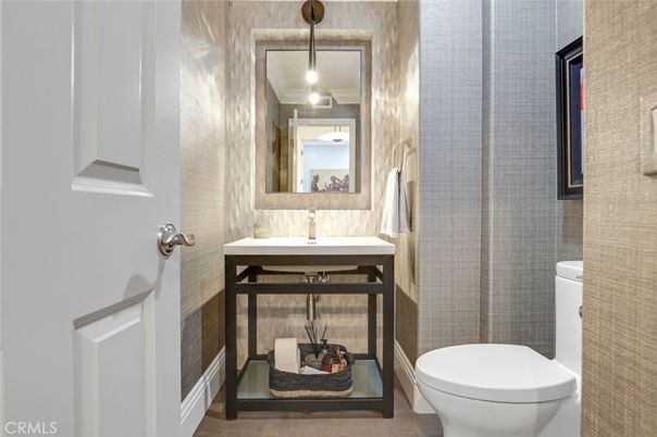 Bathroom, Interior, Pendant Lights