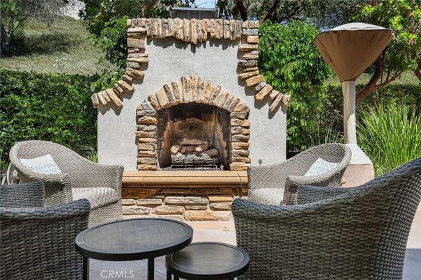Exterior, Fireplace