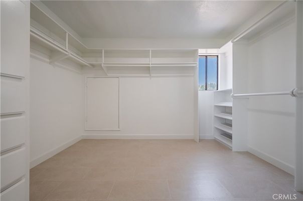 Interior, Walk-in Closets
