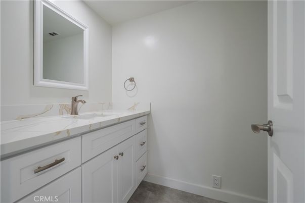 Bathroom, Interior, Tile Countertops