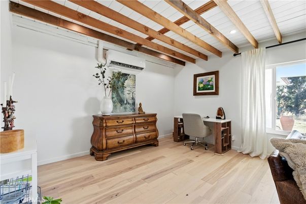 Home Office, Interior, Recessed Lighting, Wooden Beams, Wood Texture Flooring