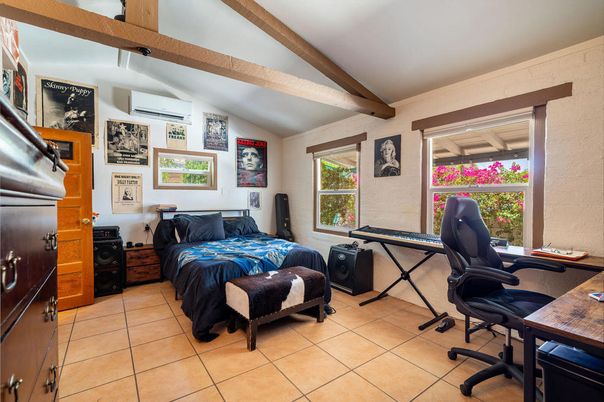 Home Office, Interior, Wooden Beams