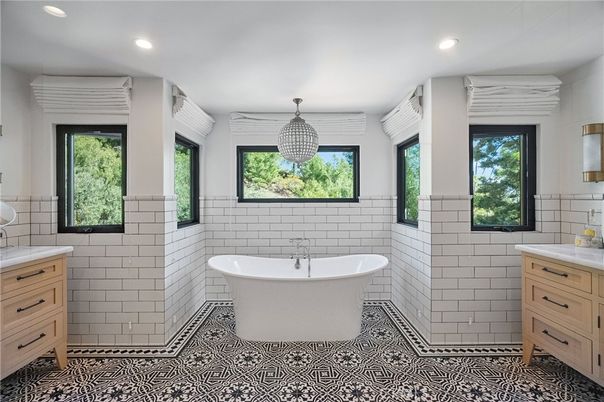 Bathroom, Free Standing Baths, Interior, Recessed Lighting