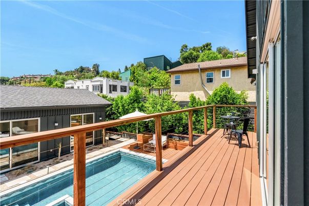 Exterior, Pool, Other