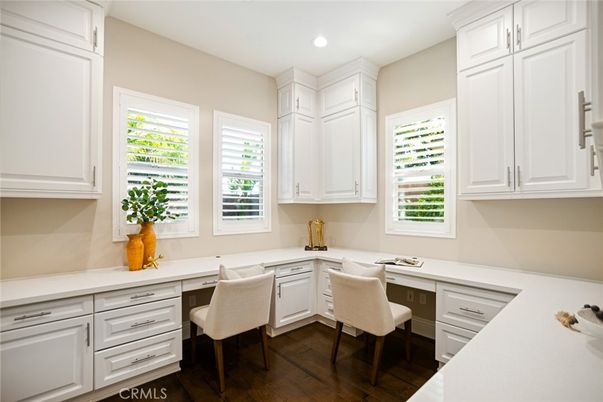 Home Office, Interior, Recessed Lighting, Wood Texture Flooring