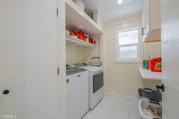 Interior, Recessed Lighting, Washer