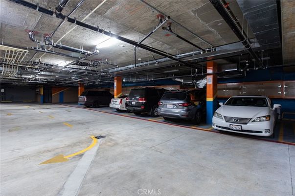 Garage, Interior