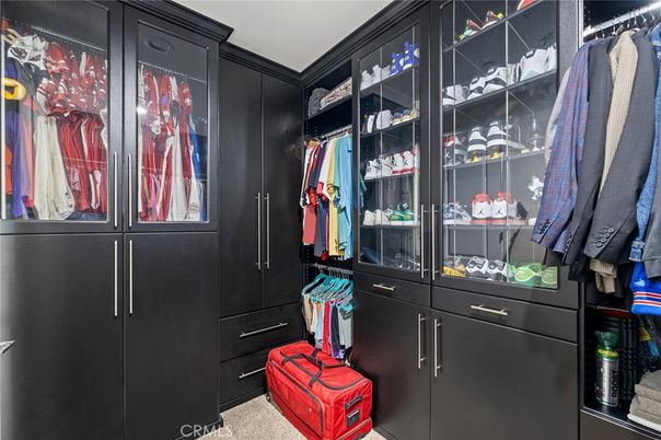 Interior, Walk-in Closets