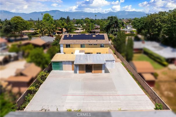 Exterior, Drone