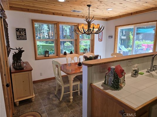 Chandelier, Dining room, Interior, Recessed Lighting, Wooden Ceilings
