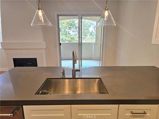 Fireplace, Interior, Kitchen, Pendant Lights