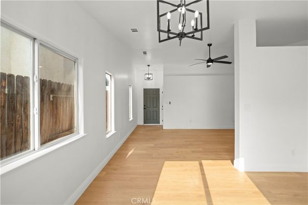 Empty room, Interior, Pendant Lights, Wood Texture Flooring