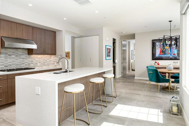 Dining room, Interior, Kitchen, Pendant Lights, Recessed Lighting, Stainless Steel Appliances