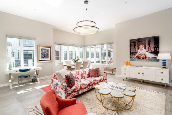 Dining room, Interior, Living room, Pendant Lights, Recessed Lighting