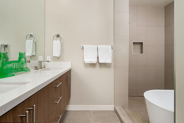 Bathroom, Dual Sink Vanities, Interior