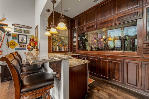 Interior, Pendant Lights, Recessed Lighting, Wood Texture Flooring