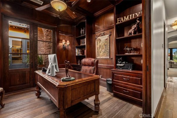 Home Office, Interior, Recessed Lighting, Wooden Ceilings, Wood Texture Flooring, Wooden Walls