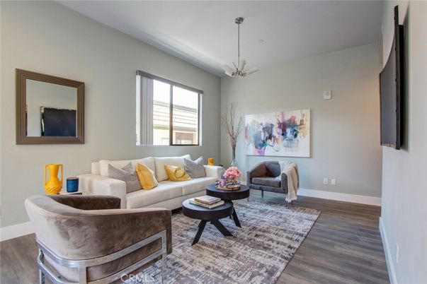 Interior, Living room, Pendant Lights, Wood Texture Flooring