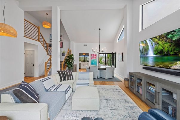 Chandelier, Interior, Living room, Pendant Lights, Wood Texture Flooring