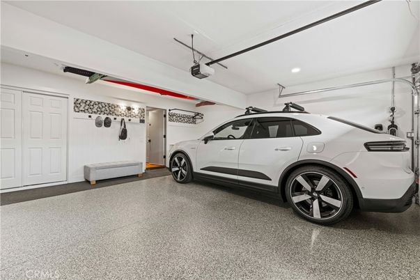 Garage, Interior, Recessed Lighting