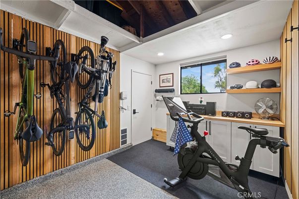 Fitness Equipment, Interior, Recessed Lighting