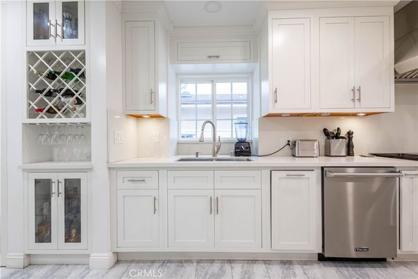 Interior, Kitchen, Marble, Stainless Steel Appliances
