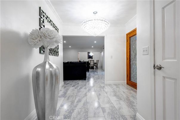 Chandelier, Interior, Living room, Marble, Recessed Lighting