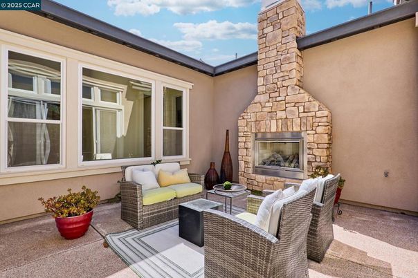 Exterior, Fireplace