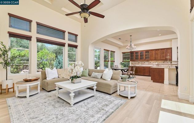 Chandelier, Dining room, Interior, Kitchen, Living room, Recessed Lighting, Wood Texture Flooring
