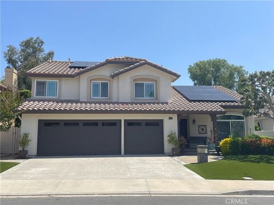 Attached, Exterior, Facade, Solar Panels, Mediterranean