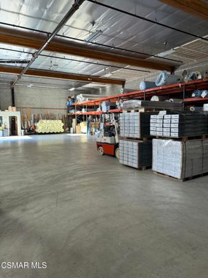 Garage, Interior